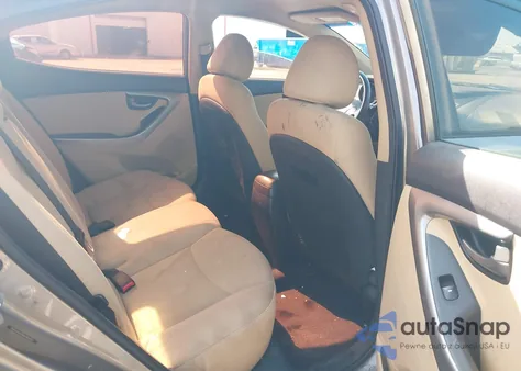 2013 Hyundai Elantra Gls z USA, uszkodzony, nr VIN 5NPDH4AE8DH381021